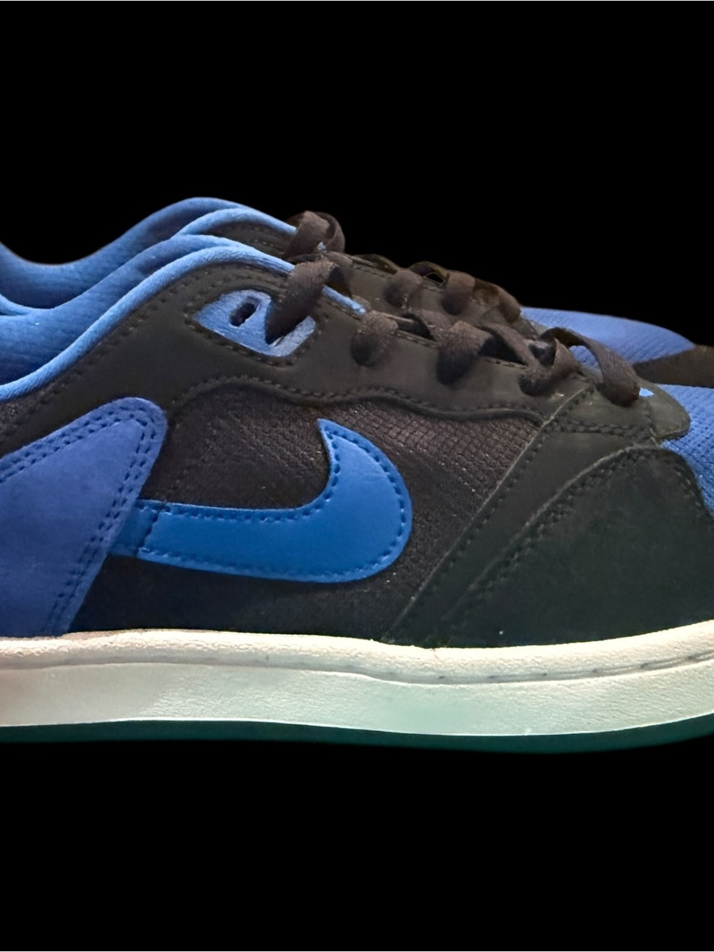 Nike Black and Blue Casual Sneakers - Outsole View